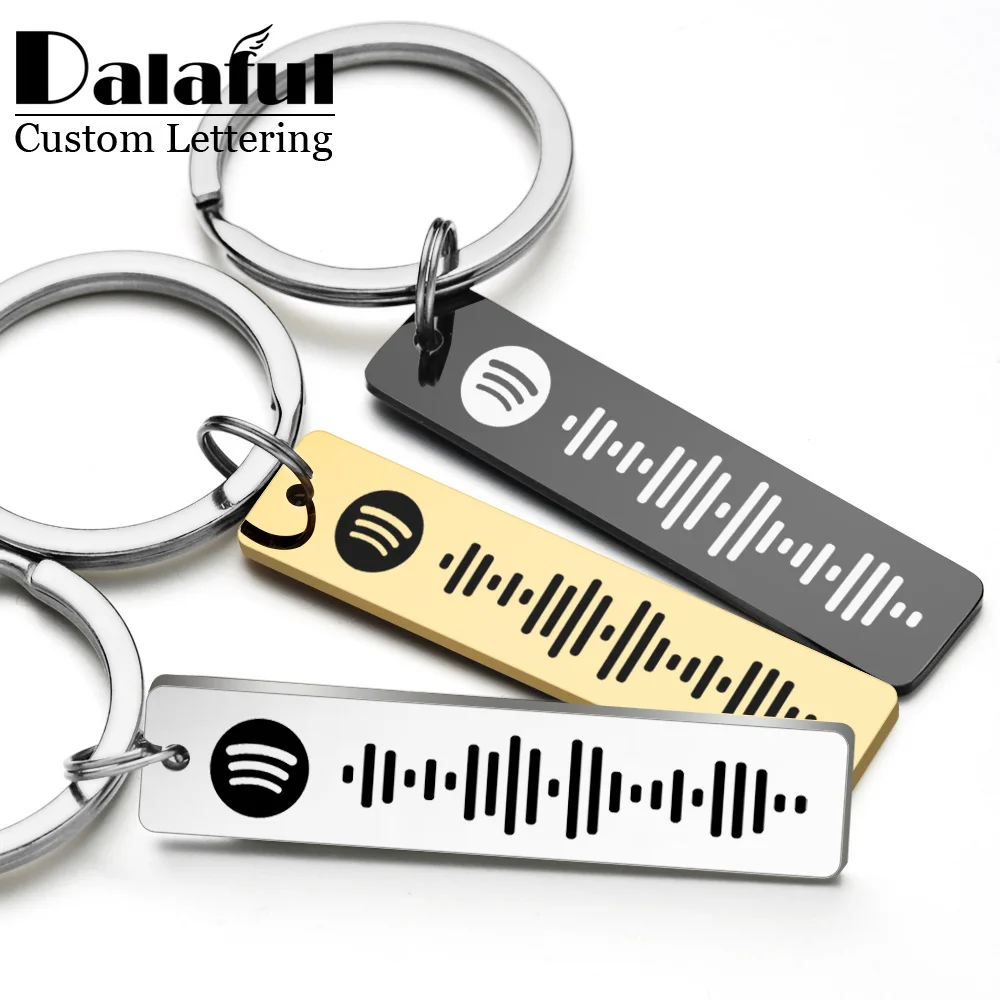 Initial Ring Custom - パーソナライズされた Spotify コードキーホルダー彫刻名曲音楽キーリングスキャン可能な曲キーリングチェーンホルダーギフトカップル P040