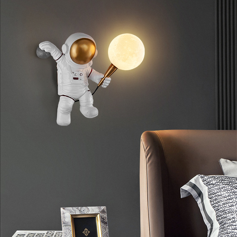 北欧 LED パーソナリティ宇宙飛行士ムーン子供部屋の壁ラン - Custom Night Sky のレビューと価格