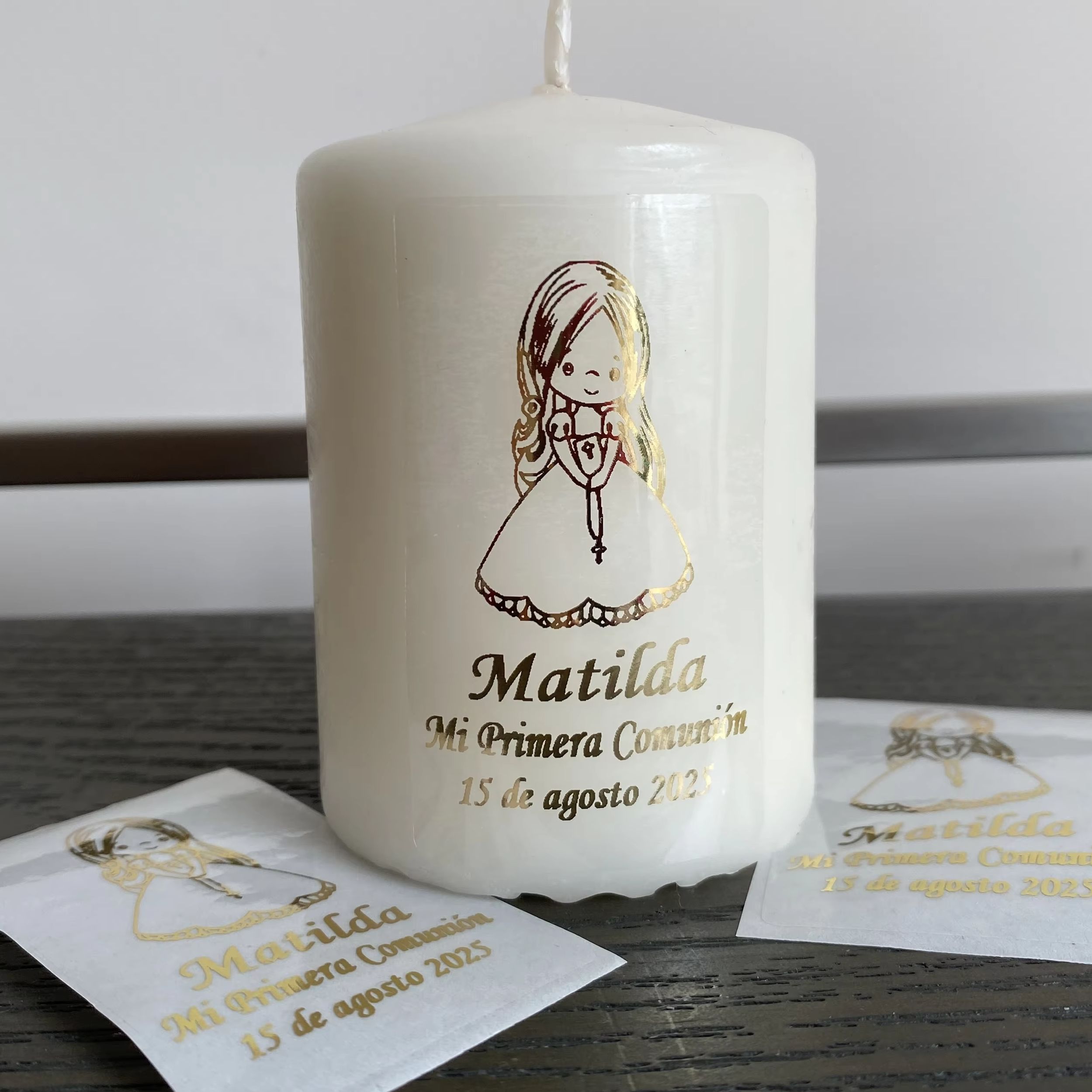 女の子用ミ・プリメラ・コミユニオン用パーソナライズステッカー - Personalised Candle Label のレビューと価格